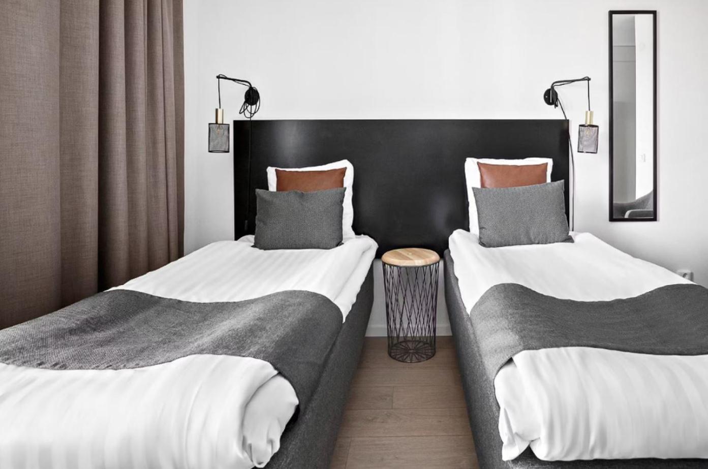 Forenom Hotel Flemingsberg - 10Min From Aelvsjoe Huddinge Exterior photo